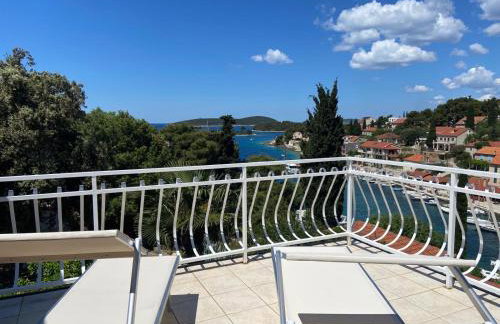 Apartment in Maslinica 70m from the sea - Photo 7