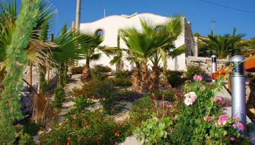 Spacious villa with private pool and stunning views - Foto 2, Garden