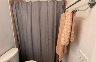 Stylish budget friendly retreat! - Foto 13