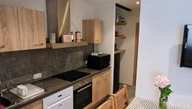 La loge - EN PLEIN COEUR DU VILLAGE - Foto 4