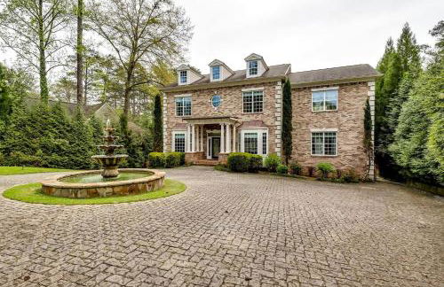 Luxe, Gated & Fenced Buckhead6BD85Bth,Sleeps 12 - Foto 48