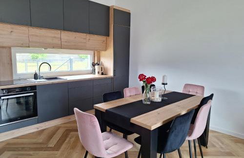 Nowoczesny wypoczynek - dom blisko jeziora i lasu - Foto 8