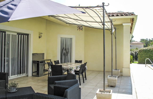 3 bedroom House in Bagnols-en-Forêt with private pool and garden - Photo 28