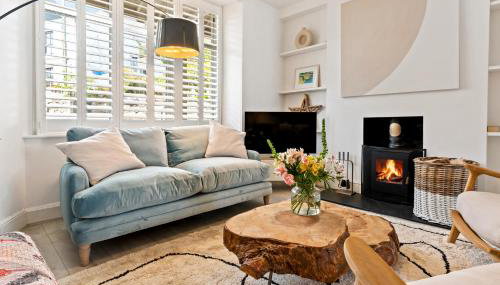 Waterside cottage - log burner - 10 mins to Falmouth - Foto 3, stove