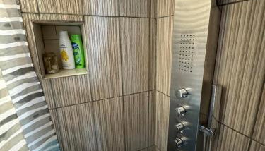 Nostalgia Traditional Home - Photo 2, Shower