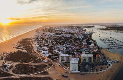 Ático De Lujo 140m2 con Terraza en el Centro, junto a la playa, restaurantes y chiringuitos en Punta Umbría - 10 Personas - Foto 39