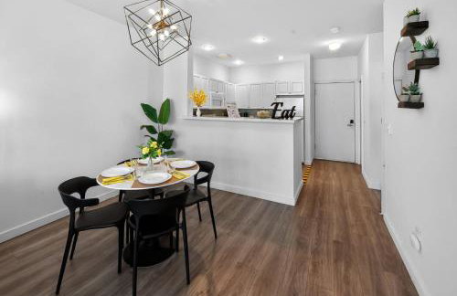 Vibrant City Gem/99 Walk/Pike Pl/Pool/Pet/Parking - Foto 31