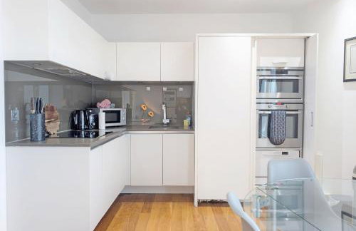 Victorious Apartment- 2 Bedroom Luxe - Foto 17