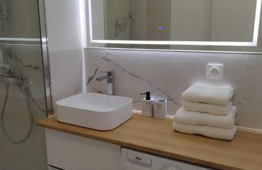 APPARTEMENT MODERNE - CONFORT - CLIMATISATION - MER - SOLEIL- Menton - Foto 4