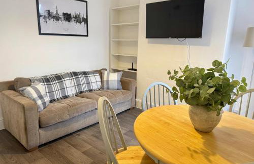 Spacious 5 Bed Exeter Home City & Hospital Access - Foto 1