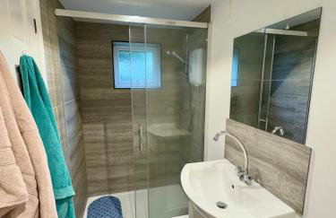 The Shack 1 bedroom apartment - Photo 9