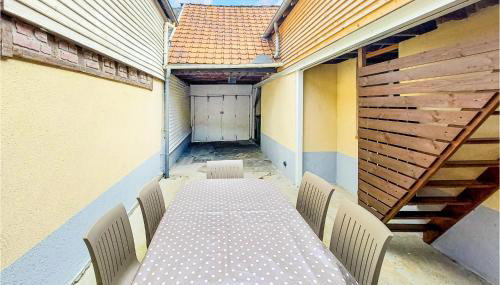 2 Bedroom Awesome Home In Gamaches - Foto 3