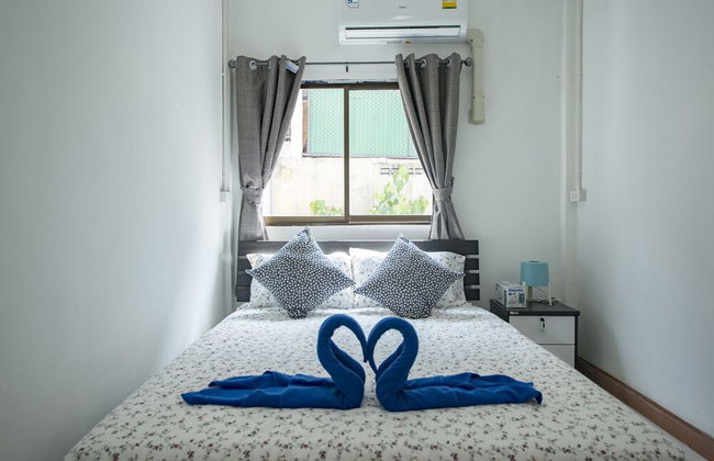 Cozy TownHouse HuaLampong - Photo 6