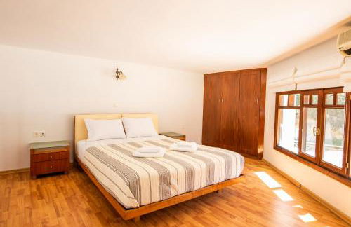 Melina Kyra Panagia - Foto 12