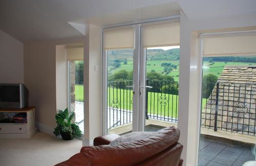 Shallcross Hall Cottage - Goyt - Photo 4