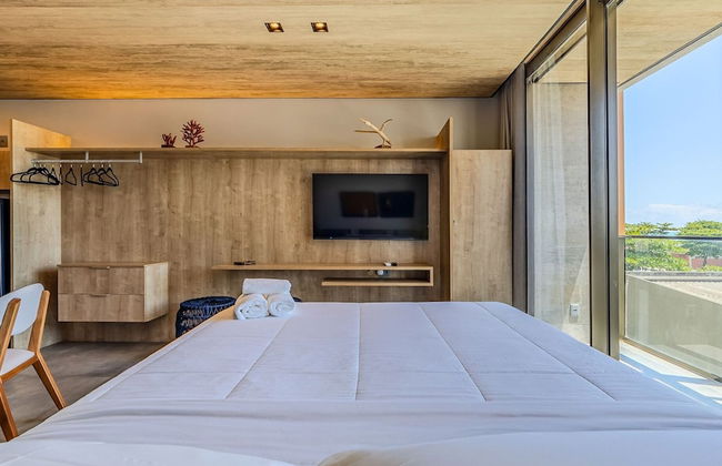 NWTs - Estúdios com Vista Lateral Mar - Photo 18