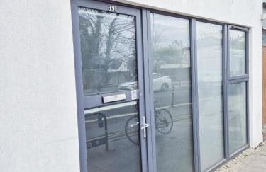 Promo Rate - Comfy Islington Studio Flat near Upper Street, Highbury & Angel Station with FREE WiFi by NourNest Apartments - Foto 23