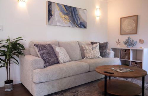 La Jolla Beach Villa Gem - Photo 9