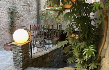 Historic villa with magnificent lake views - Foto 40