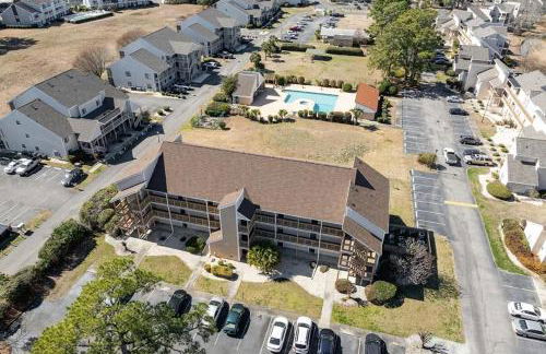 First floor, Little River Condo with Pool 3 miles from beach - Foto 17