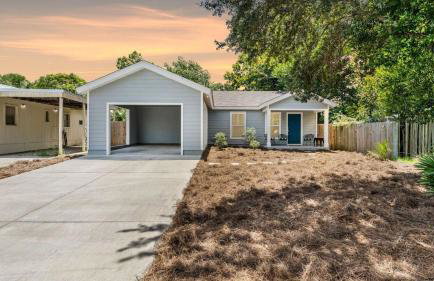 Ocean Oasis by Avantstay Block to Beach West Pcb, Pet-friendly - Photo 35