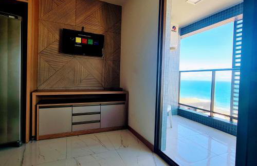 Belo Ap Vista Mar Farol da Barra vaga privativa - Foto 4