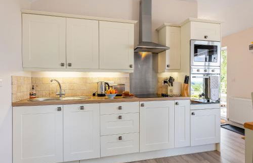 Beehive Cottage - Photo 11