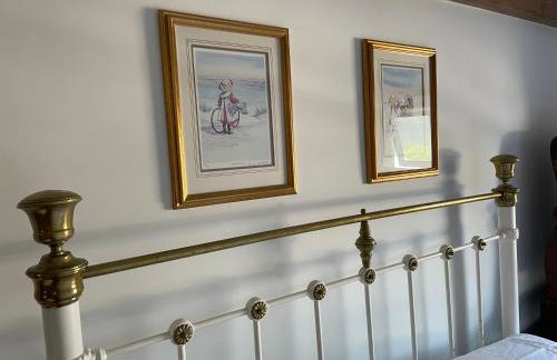 Buttercup Cottage, located in the gateway to Eden! - Photo 15