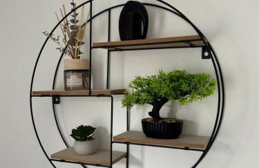 Stylish 3-Bedroom Home, Patio & High-Speed Wi-Fi - Foto 18