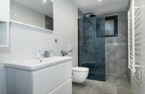 Luxury Apartments Brodarica Beach With Balcony Seaview - Foto 26