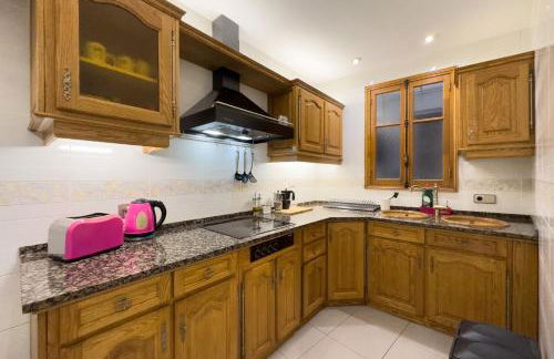 ApartEasy - Passeig de Gracia - Photo 13