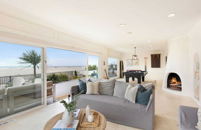 Shoreline by Avantstay Spectacular Beachfront Home w/ Fire Pit, Spa & Pool Table - Foto 11