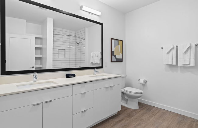 Mint House Nashville – The Gulch – Division St - Foto 54