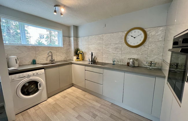 BookedUK - Lovely 2BR Flat in Hoddesdon - Foto 18