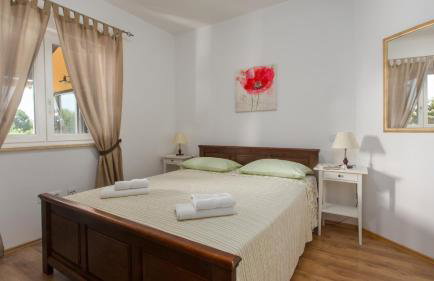 Beautiful villa Pianta with pool in Porec - Photo 20