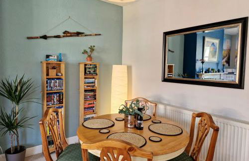 West Street Views #1 - Peaceful town centre apartment - Photo 7