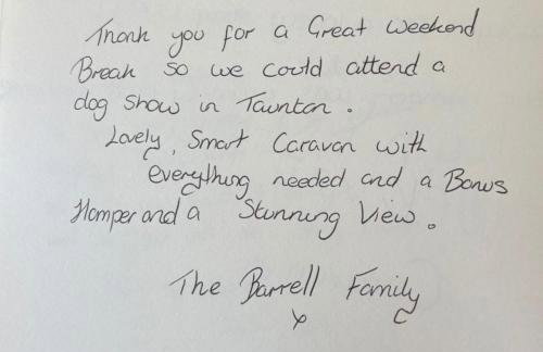 Cabin - Sleeps 4 - Pets Ok - Balcony - Parking - Photo 2