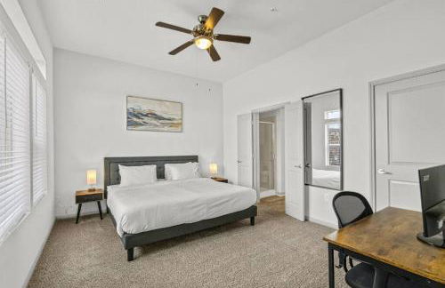 LUX 2B2B with Pool & Parking near the Heart of Austin - Foto 14