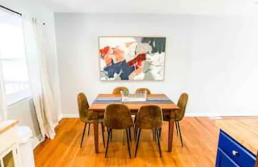 Sparkling Saratoga 3BR home near Track and SPAC Dogs - Foto 26