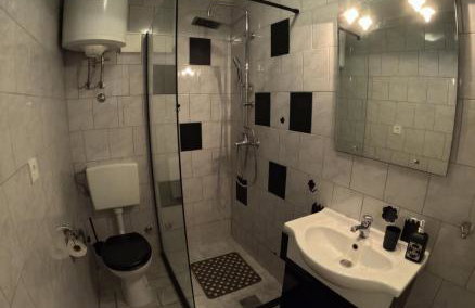 Jadran Apartmani - Foto 2