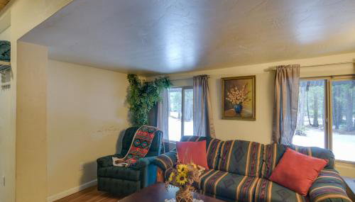 Grill, Fire Pits and Trails Butte Meadows Duplex! - Foto 4