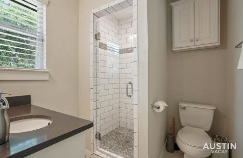 North ATX Retreat w Open Concept Layout and Backyard - Foto 35