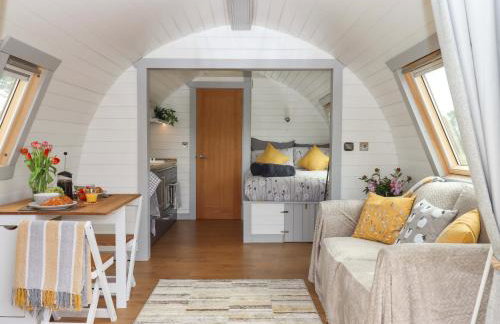 Under Oak Pod - Photo 7