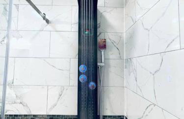 Downtown City Hall close by Kimmel Center 1BD - Photo 24