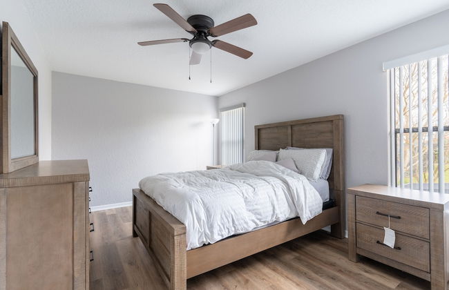 Poolside Serenity Near Disney World 4 Bedroom Home by RedAwning - Foto 7