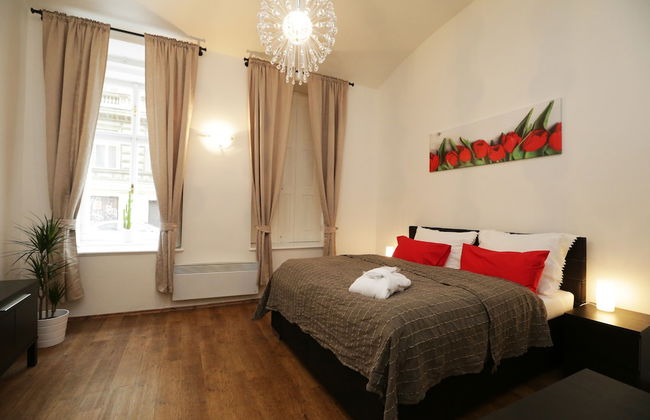 Greg Apartments Kampa Prague - Photo 2