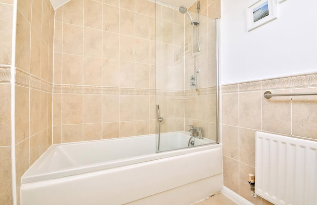 2 Bed House Near Beach with Free Parking - Foto 57