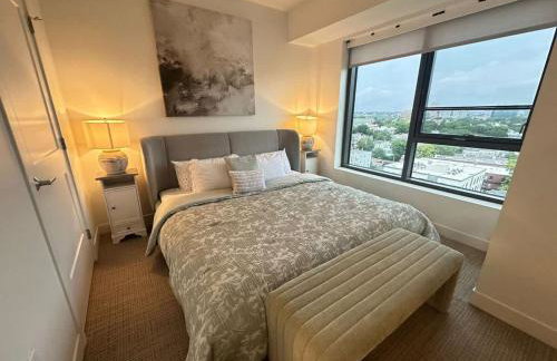 Central Penthouse Harvard MIT Spacious Gym & Work - Photo 41