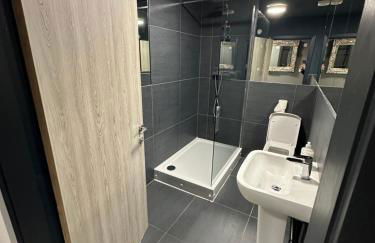 Unique city centre DJ apartment - sleeps 20 - Foto 10