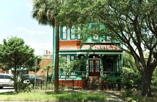 Historic Victorian Main House in Savannah - Foto 1
